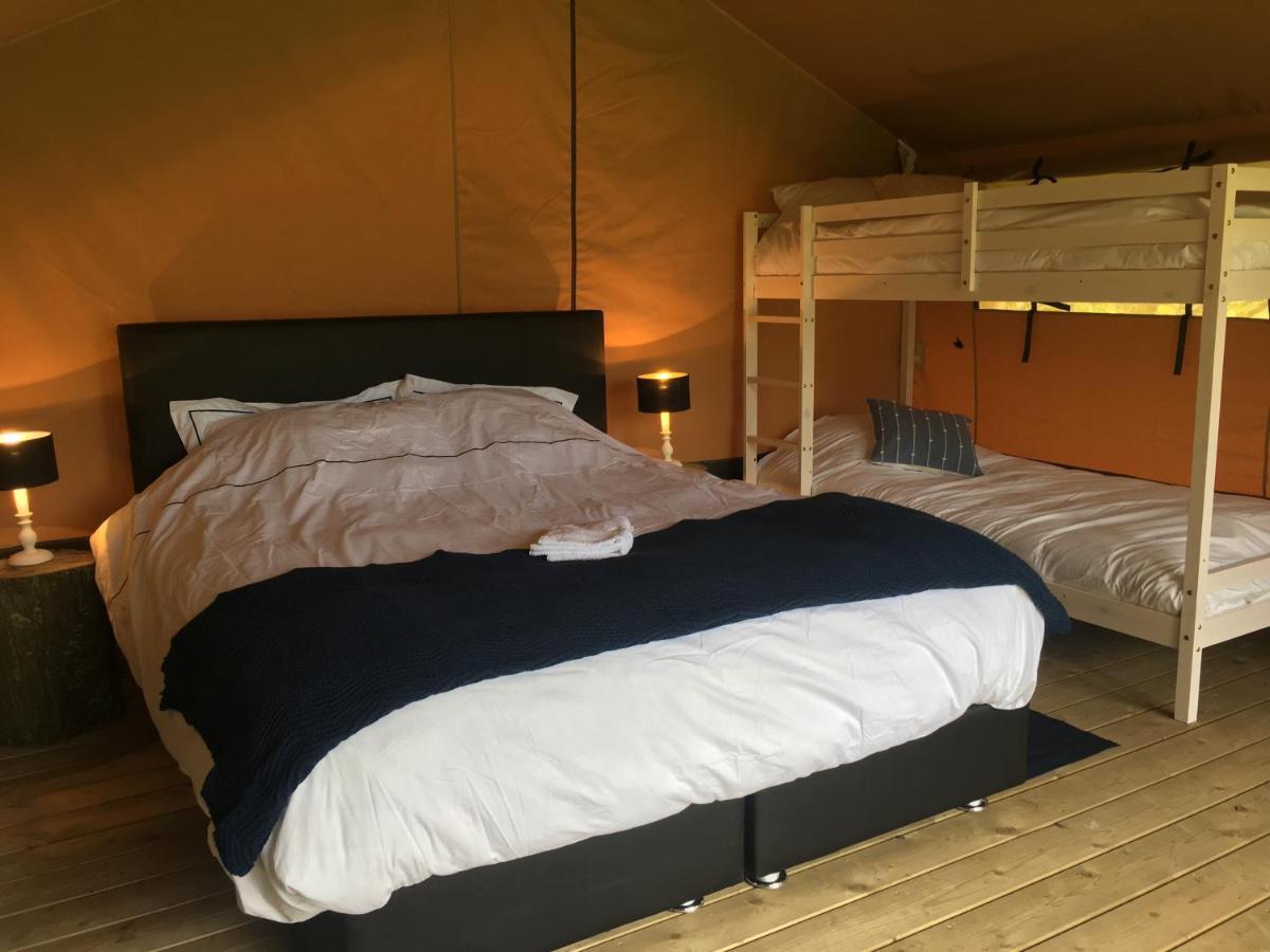 Rosy Garden Hotel Lichtervelde Bagian luar foto